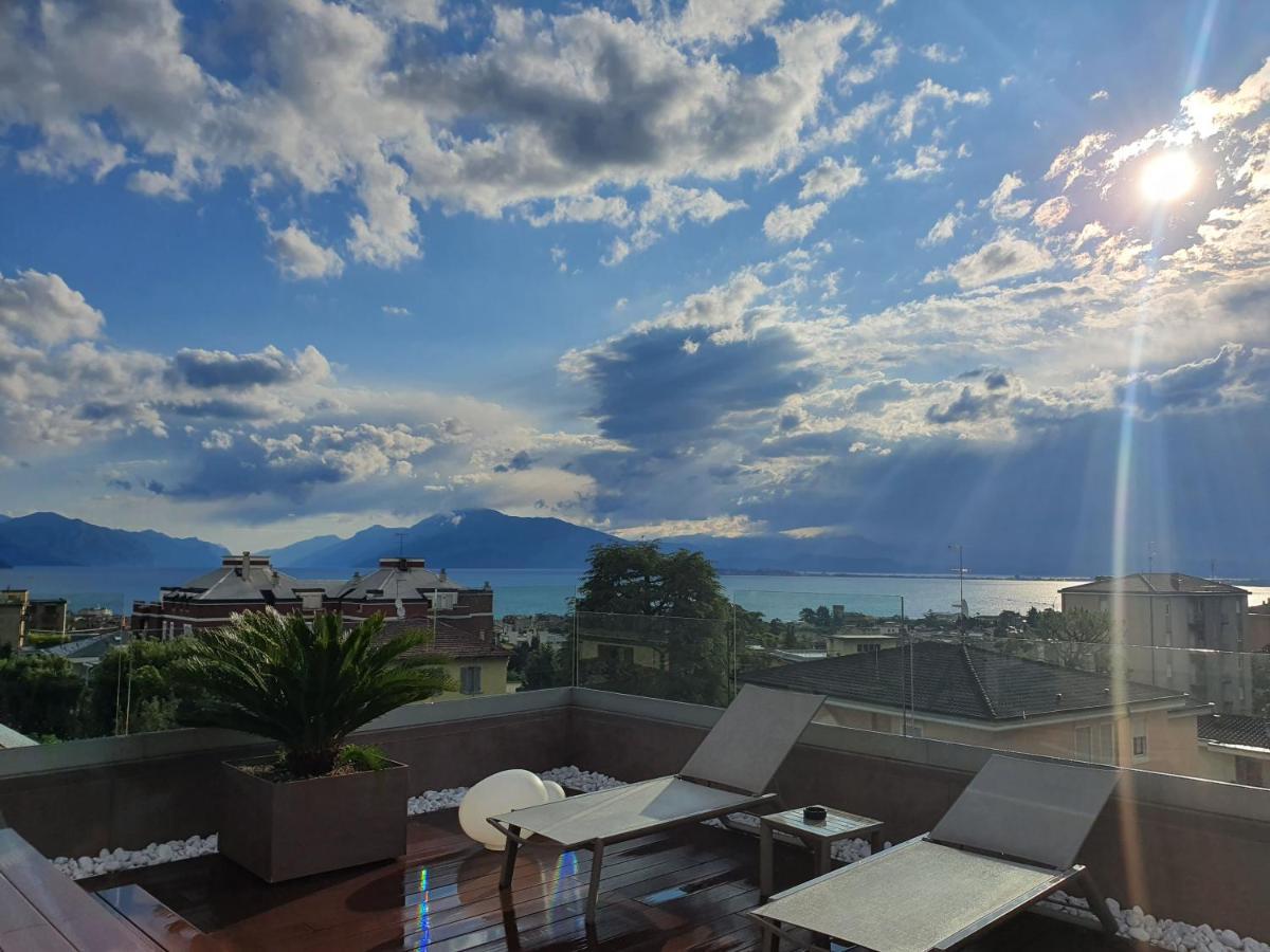 דסנזאנו דל גארדה Hotel Desenzano מראה חיצוני תמונה