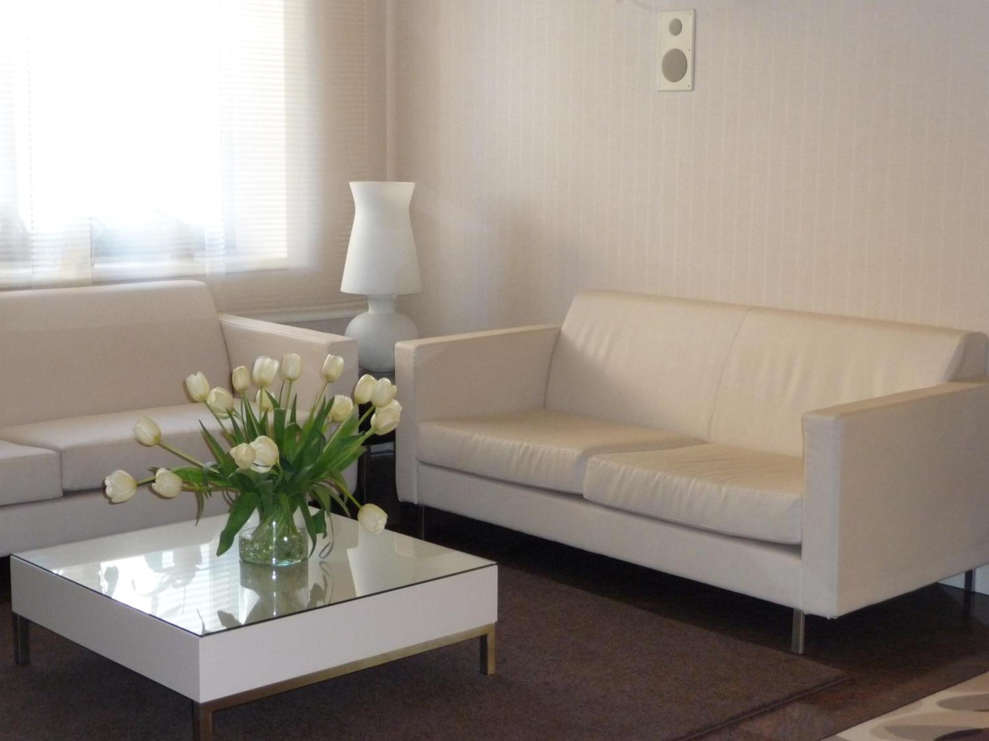 דסנזאנו דל גארדה Hotel Desenzano מראה חיצוני תמונה